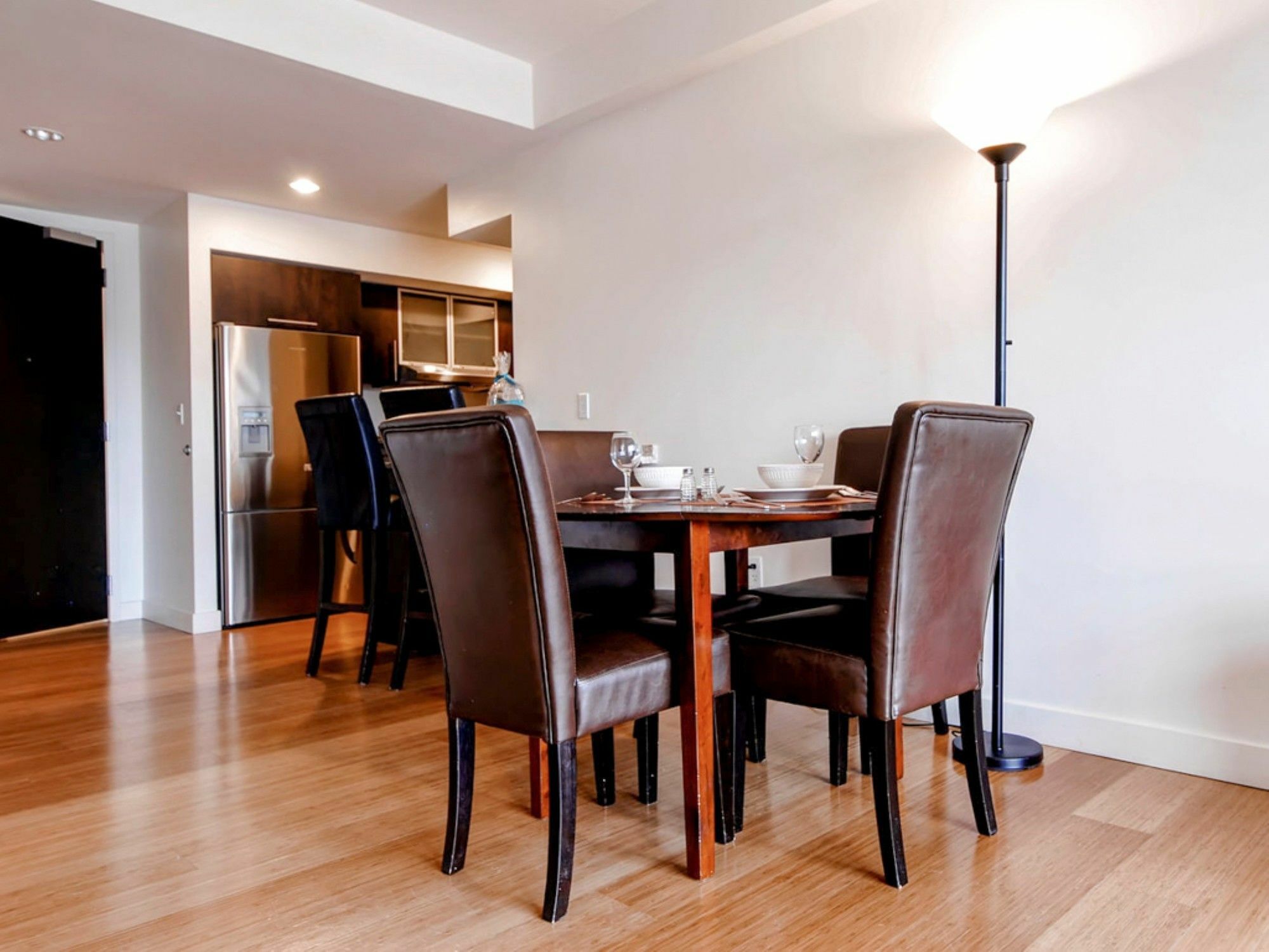 בוסטון Global Luxury Suites At Kenmore Square מראה חיצוני תמונה